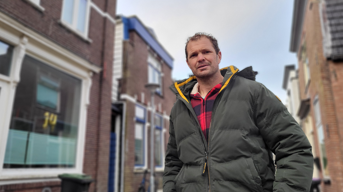 Rob heeft geen geld om slechte fundering te repareren, gemeente dreigt met dwang