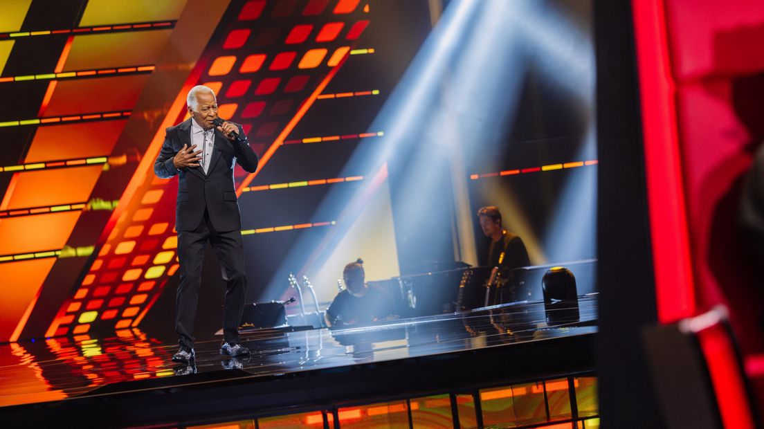 Gaat 76-jarige Humphrey Bacilio The Voice winnen? ‘Ik voel zoveel vreugde’