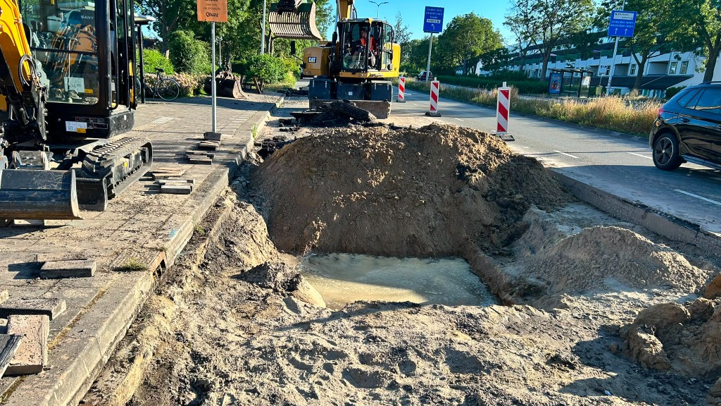 Werkzaamheden aan sinkhole gestart, ook tweede probleem met leiding ontdekt
