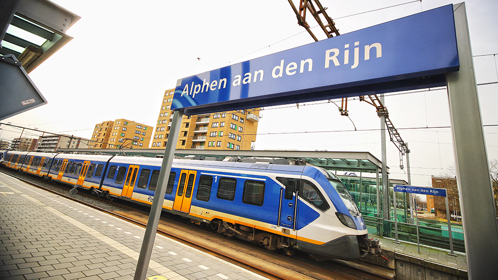 Tot begin van de avond geen treinen tussen Alphen en Bodegraven